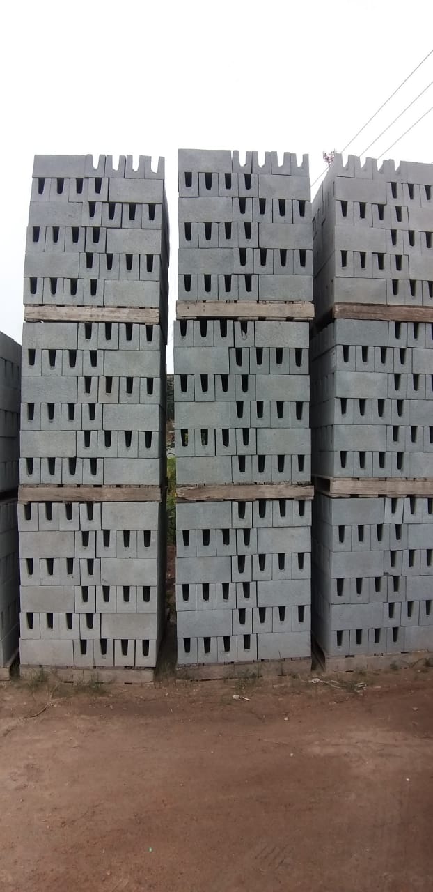 Canaleta 14x19x39.jpeg