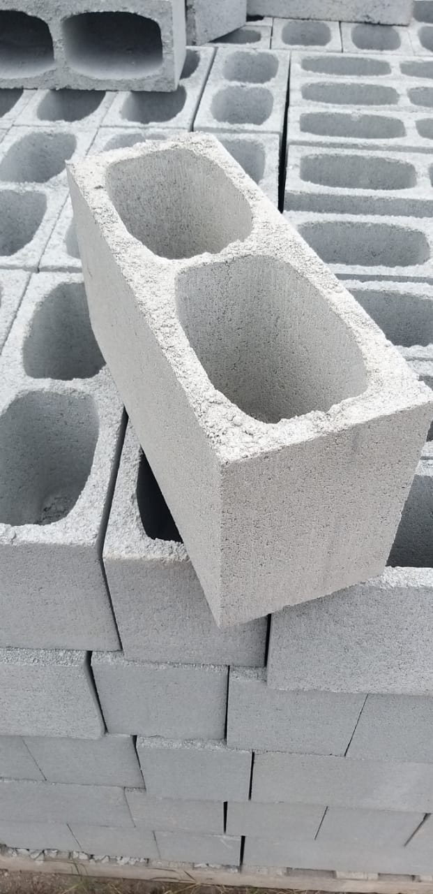 Bloco Vedação 14x19x39.jpeg